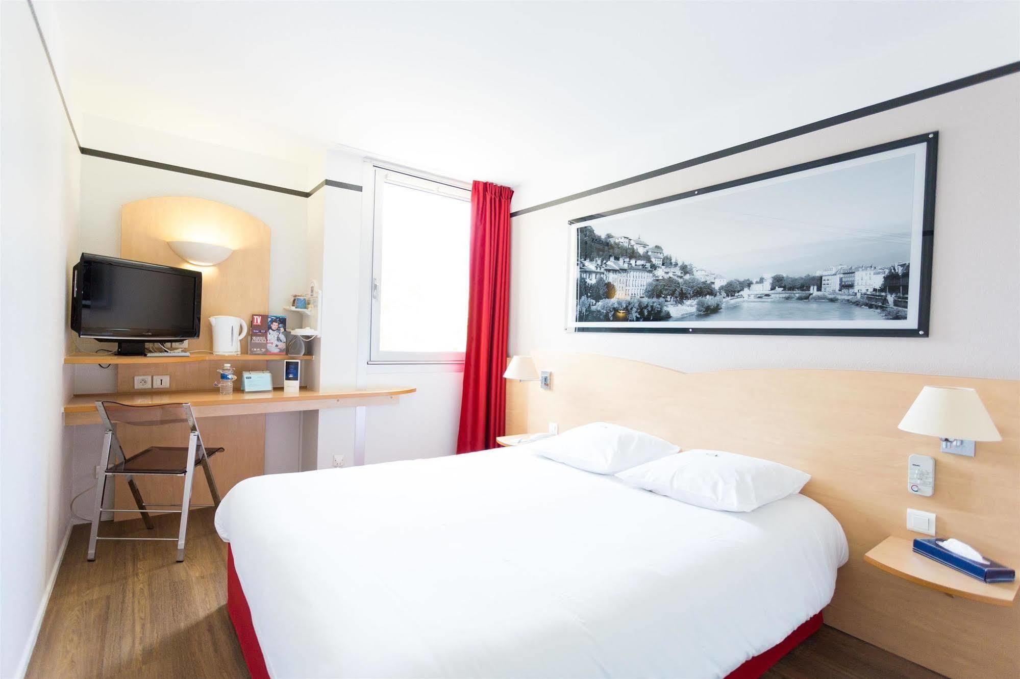 Hotel Inn Grenoble Eybens Parc Des Expositions Ex Kyriad Exteriör bild
